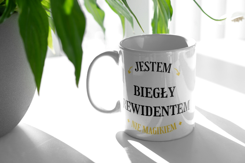 Jestem Biegły Rewidentem Nie Magikiem - Kubek Biały