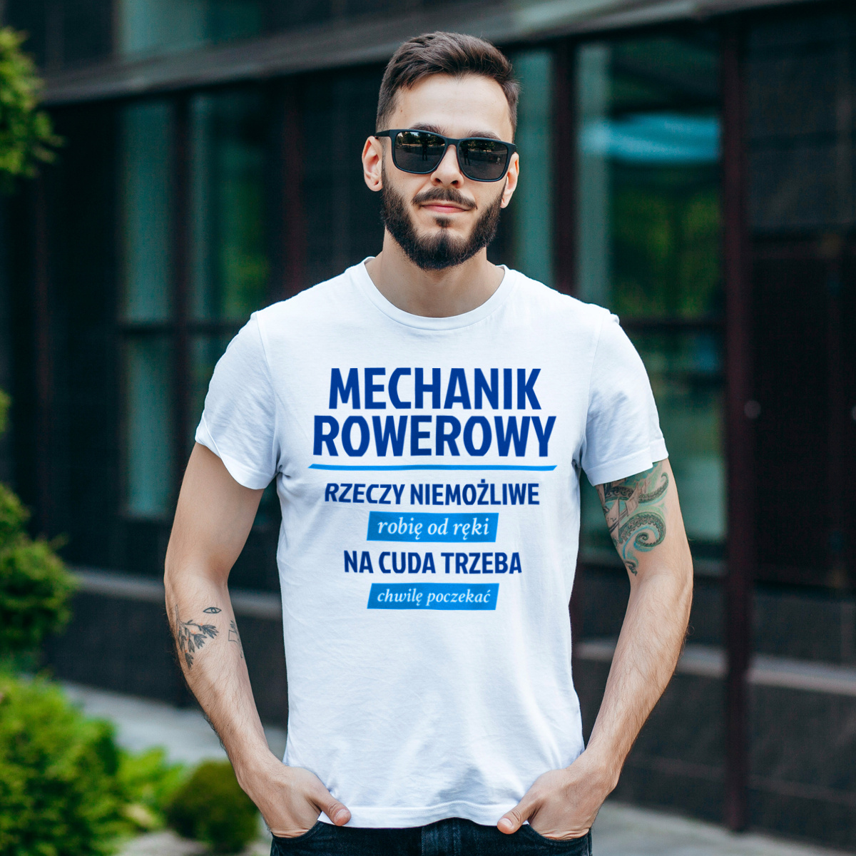 Mechanik Rowerowy - Rzeczy Niemożliwe Robię Od Ręki - Na Cuda Trzeba Chwilę Poczekać - Męska Koszulka Biała