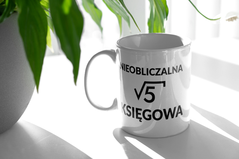 Nieobliczalna Księgowa - Kubek Biały