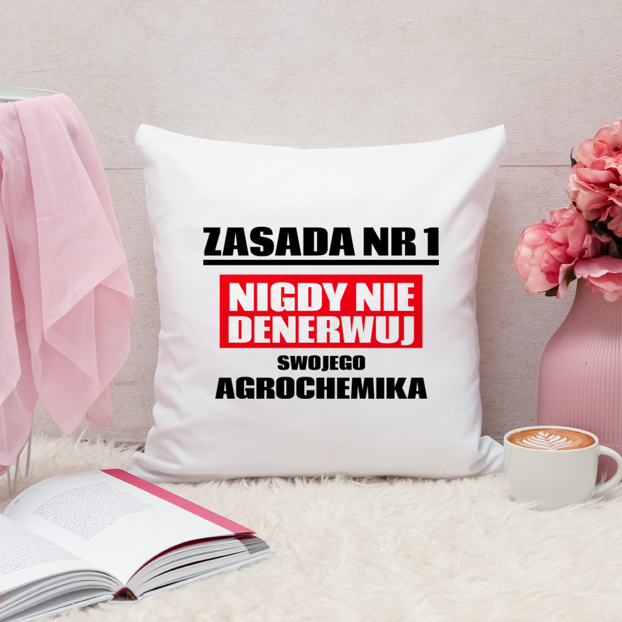 Zasada Nr 1 - Nigdy Nie Denerwuj Swojego Agrochemika - Poduszka Biała